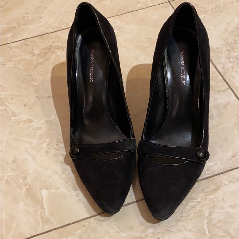 Black suede pumps